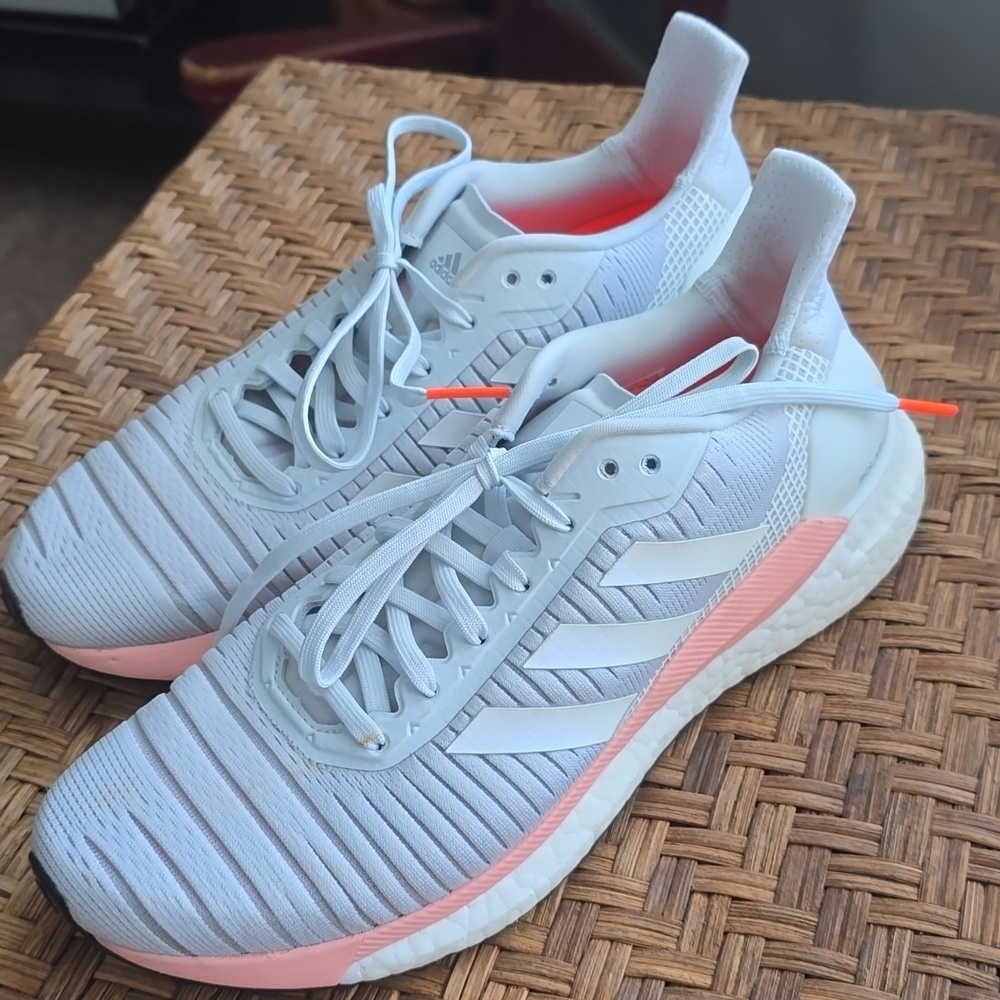 NWOT Adidas Boost Solar Guide - Picture 2 of 9